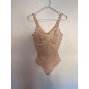 Wacoal Shapewear Full Body Hook and Eye Bottom UnderWire 38DD